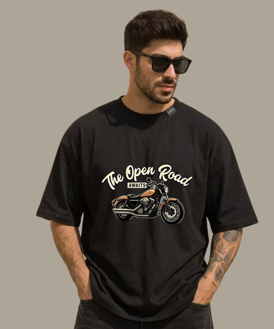 The Open Road Awaits - Unisex Oversized T-Shirt