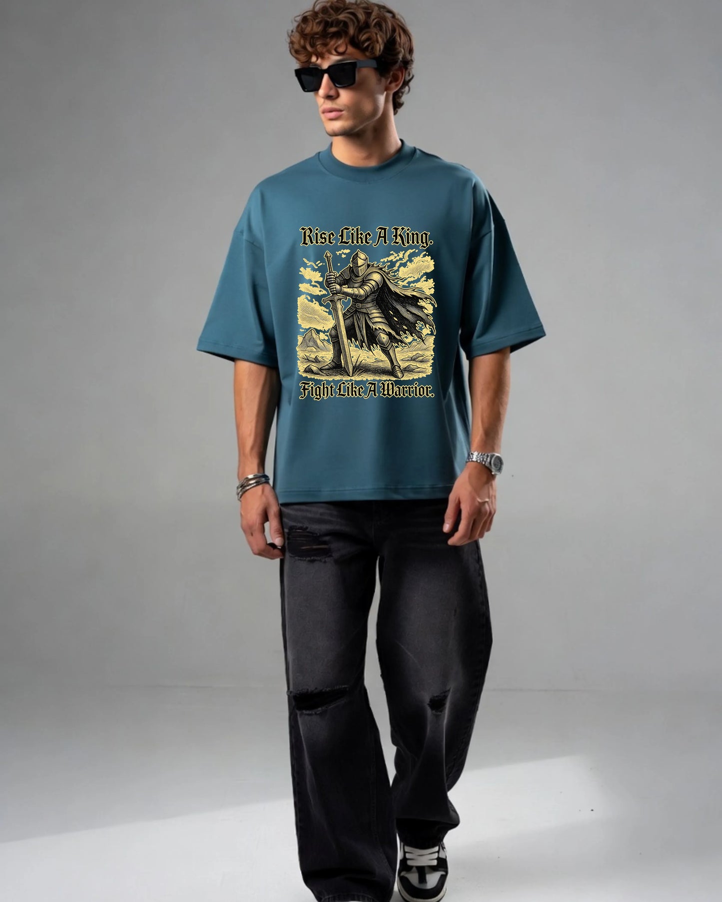 Rise Like A King - Unisex Oversized T-Shirt