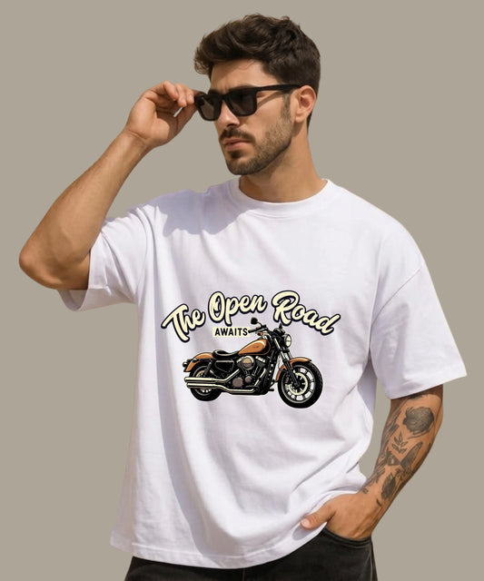 The Open Road Awaits - Unisex Oversized T-Shirt