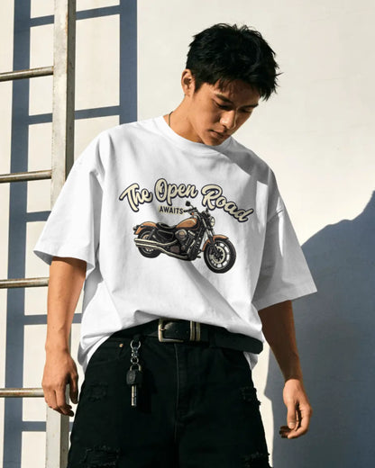 The Open Road Awaits - Unisex Oversized T-Shirt